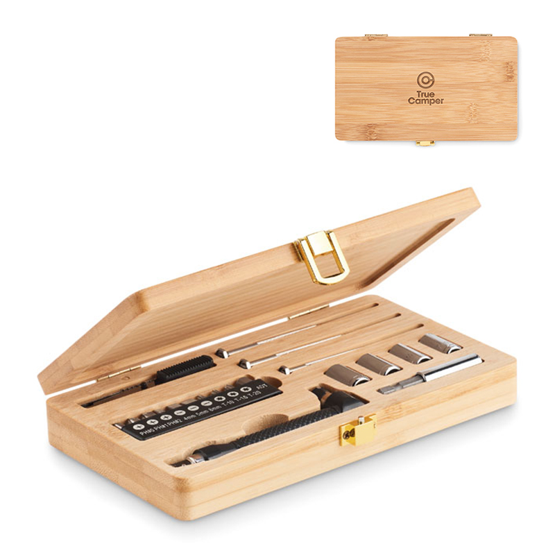 Vaerktoejskasse i bambus